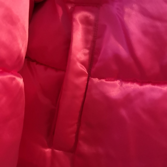 Women's 7 For All Mankind Winter Puffer Coat Crop Square Vibrant Pink Medium P - Picture 4 of 7